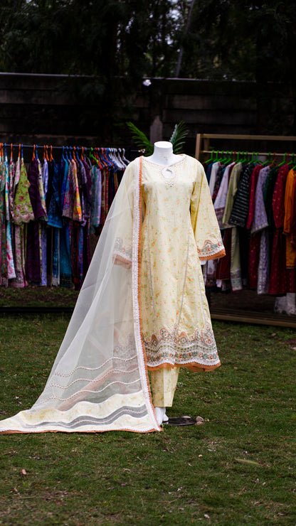 Jungle Theme Collection – Jazmin 3-Piece Set (Light Lemon Yellow, Large) - Code: JT01