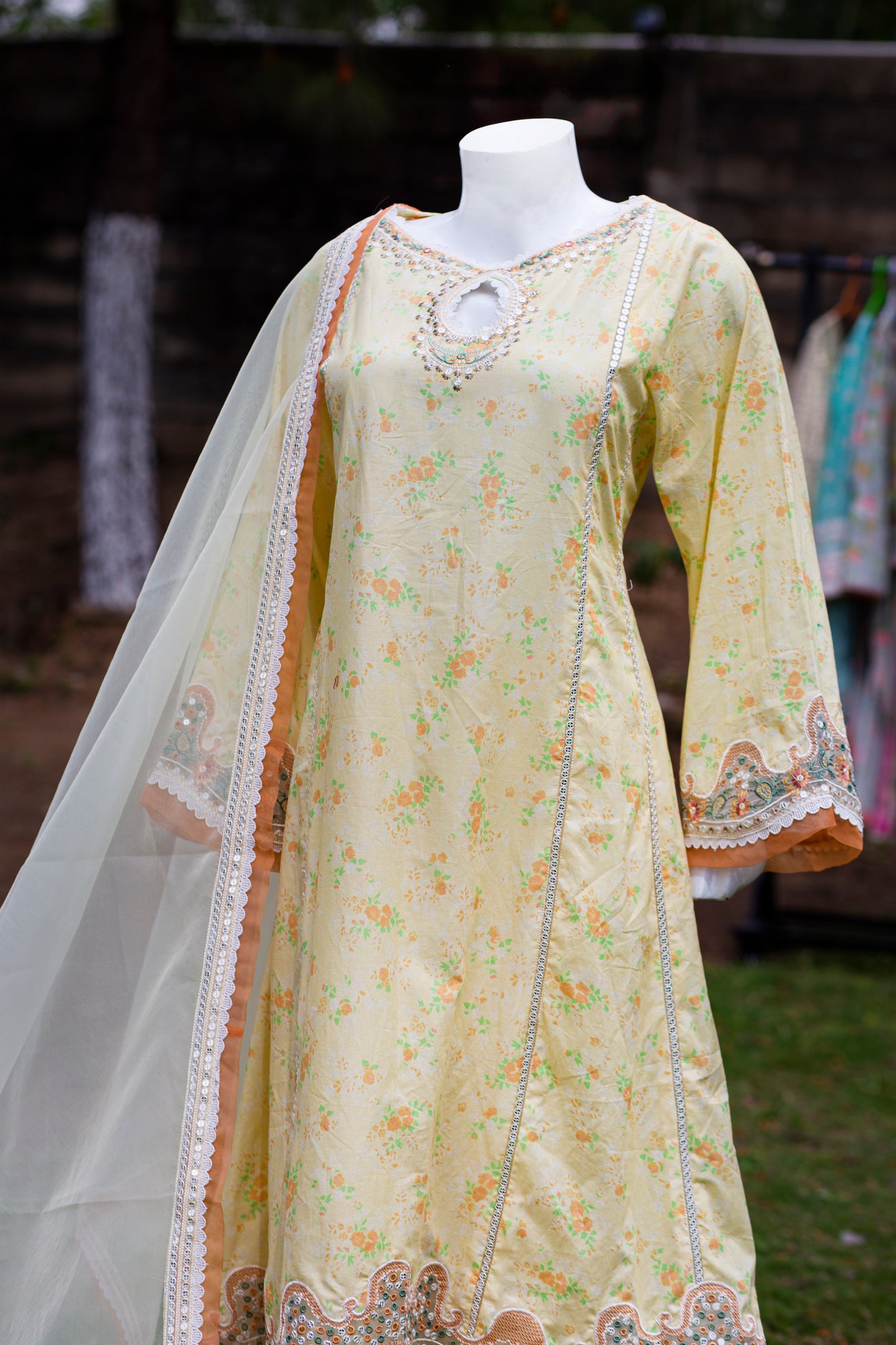 Jungle Theme Collection – Jazmin 3-Piece Set (Light Lemon Yellow, Large) - Code: JT01