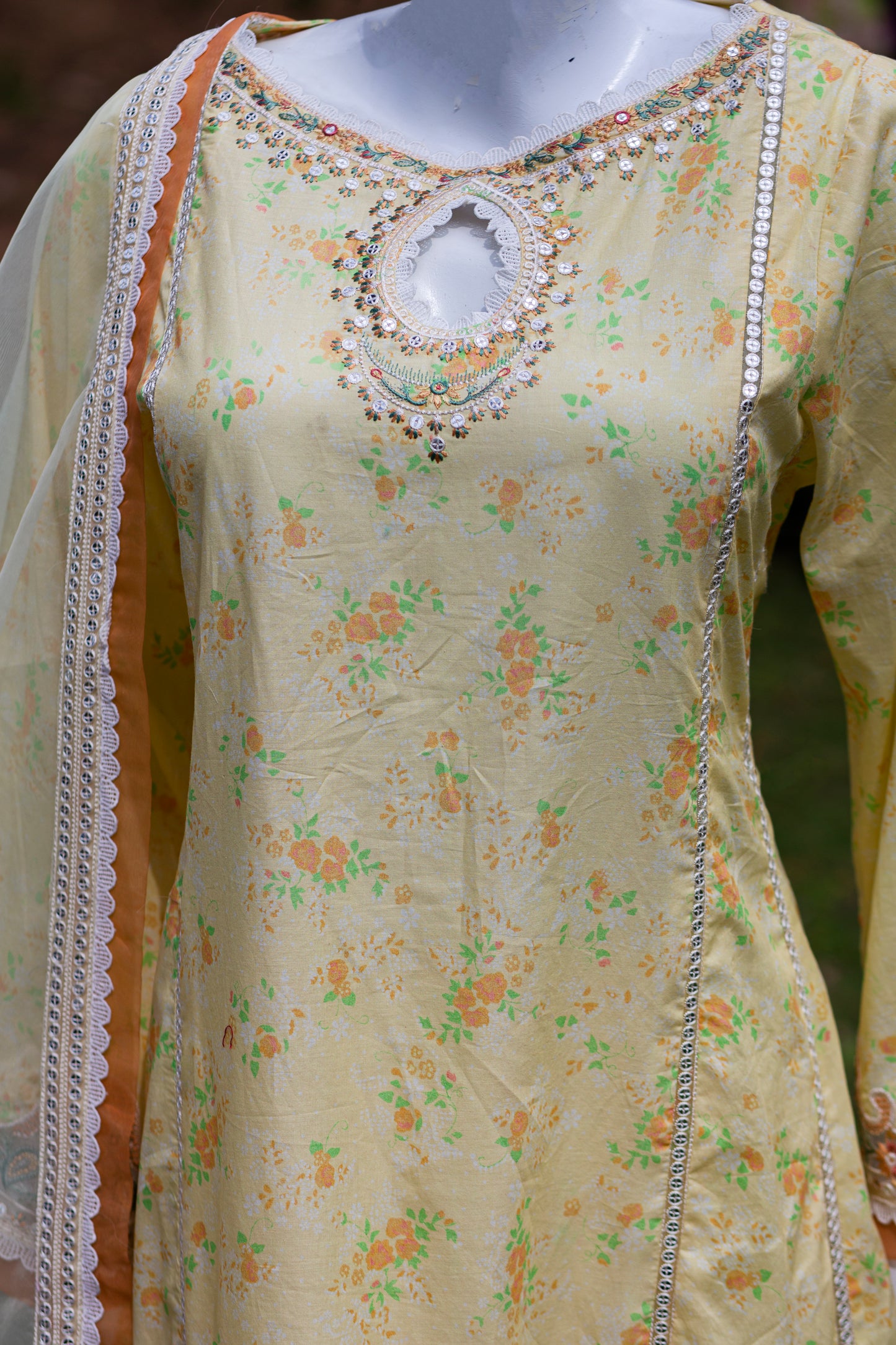 Jungle Theme Collection – Jazmin 3-Piece Set (Light Lemon Yellow, Large) - Code: JT01