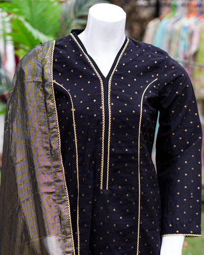 🖤 Jungle Theme Collection – Ethnic 3-Piece Jacquard Set (Black, Medium) - JT06