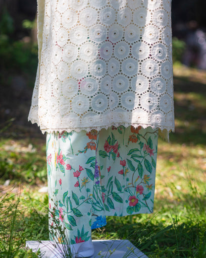 Bobrai Collection – Ethnic 2-Piece Chikankari Lawn Set in Off-White