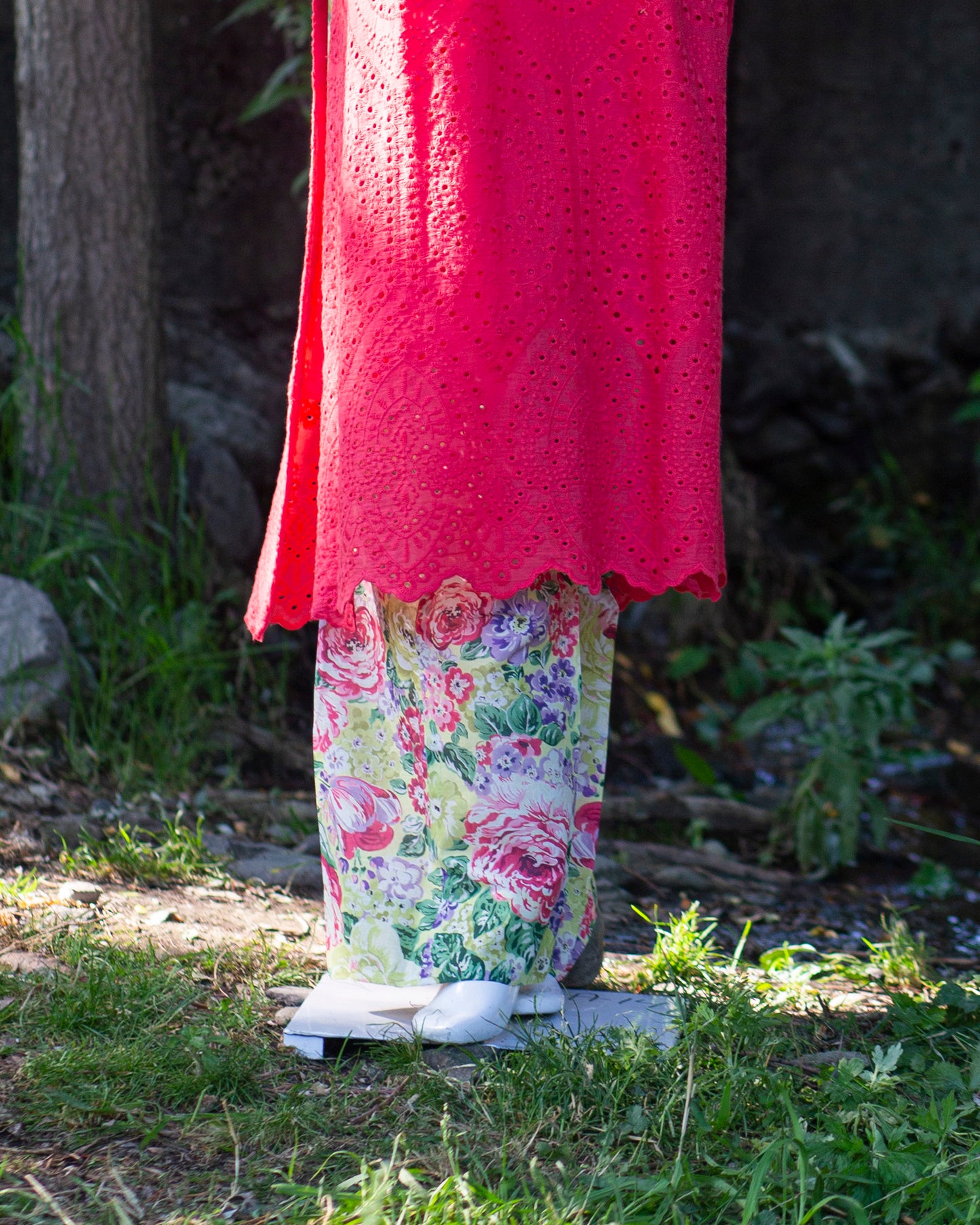 Bobrai Collection – Ethnic 2-Piece Chikankari Lawn Set in Pink