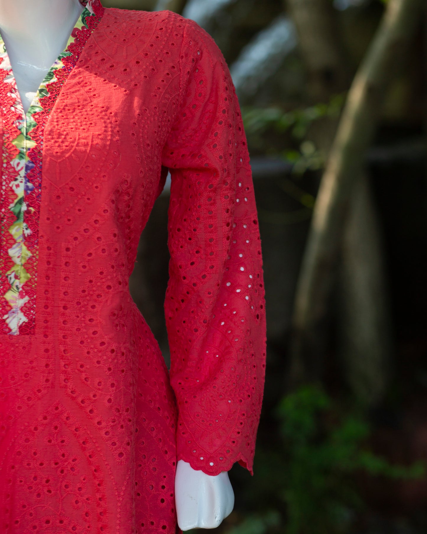 Bobrai Collection – Ethnic 2-Piece Chikankari Lawn Set in Pink