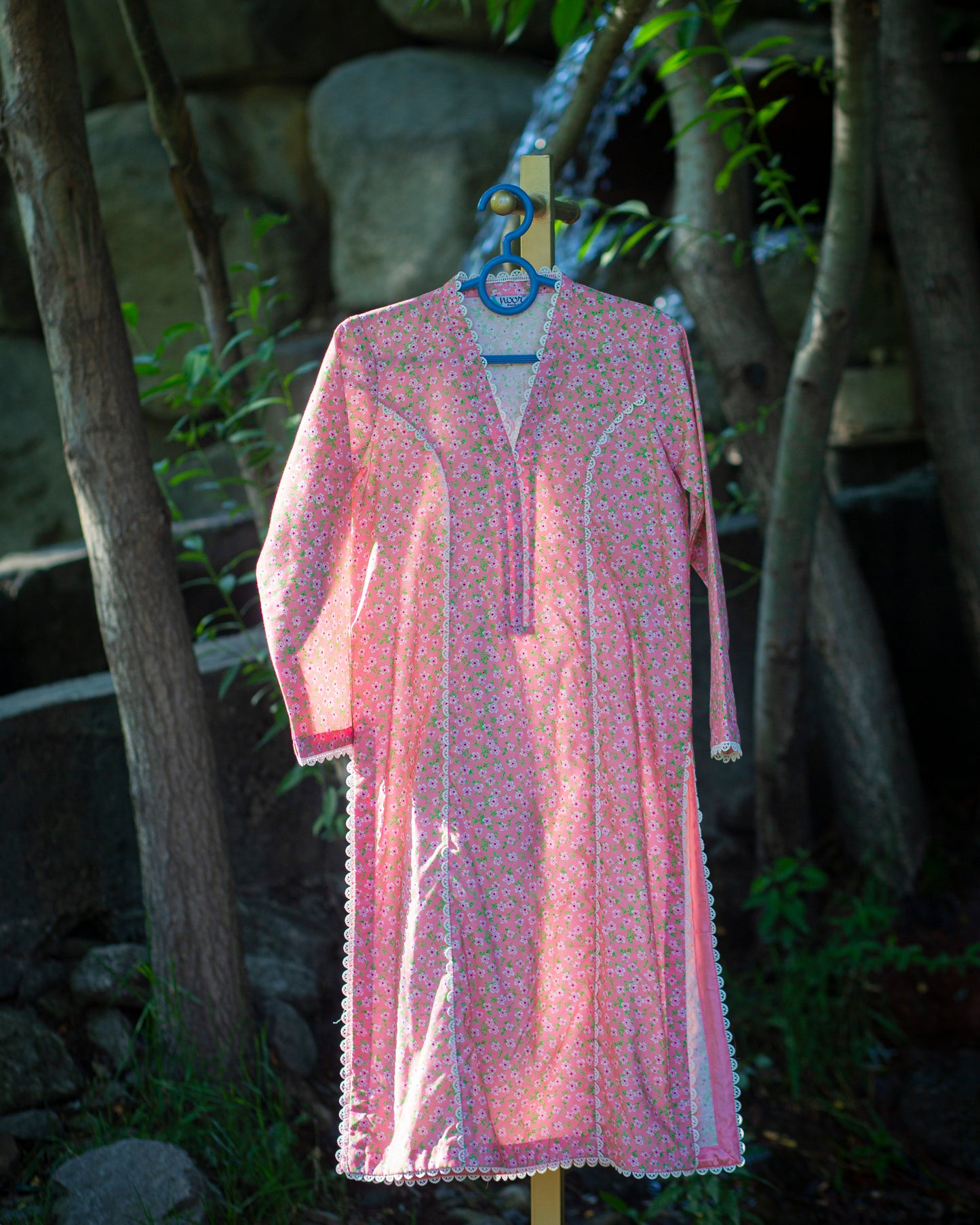 Bobrai Collection – Ethnic 1-Piece Cotton Silk Shirt in Floral Pink