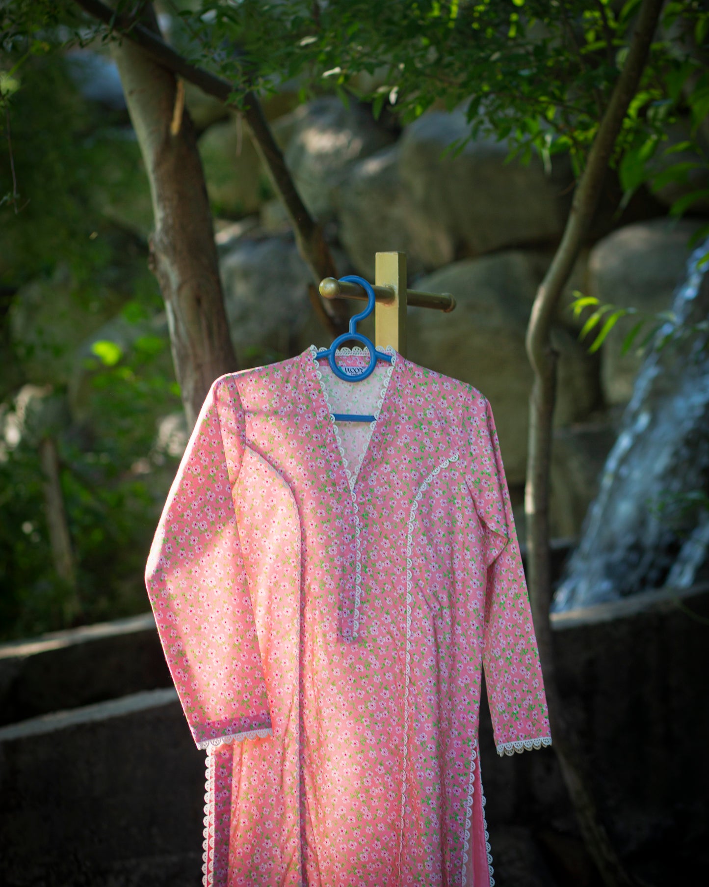 Bobrai Collection – Ethnic 1-Piece Cotton Silk Shirt in Floral Pink