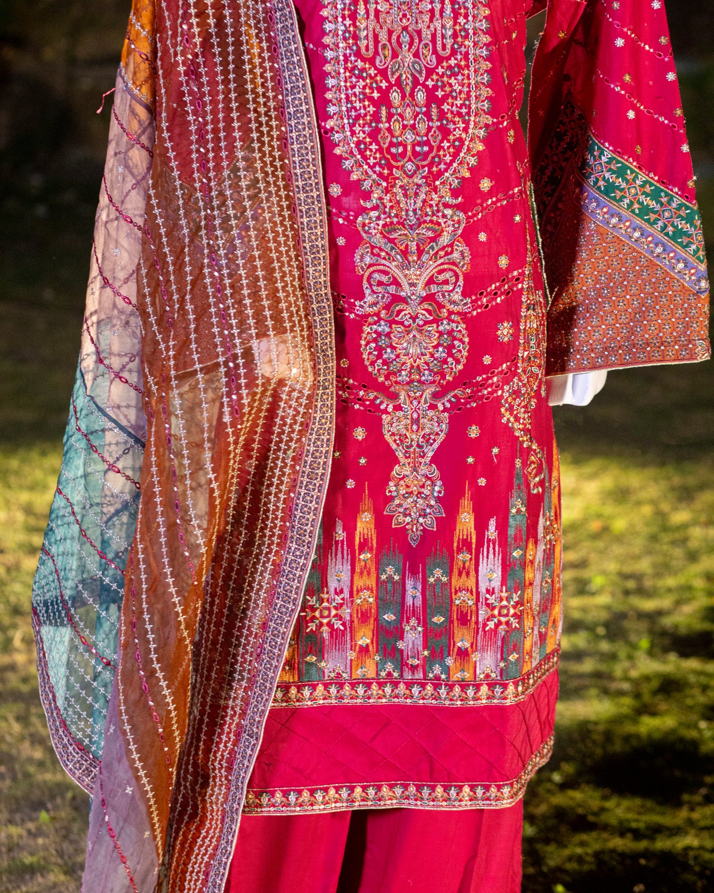 Bobrai Collection - Jazmine Luxury Lawn – (Large size) 3-Piece Fully Embroidered Set