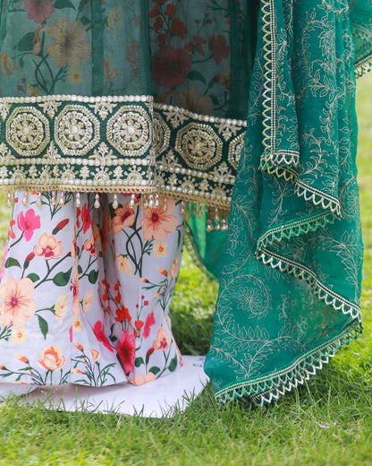 Laamana Collection – 4-Piece Formal Ensemble in Green (Medium) LBM39